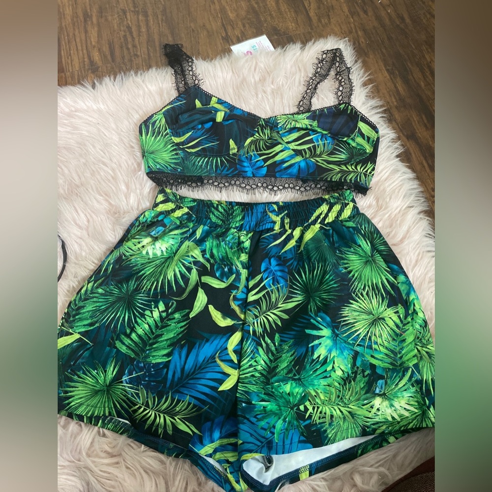 Two piece floral set
